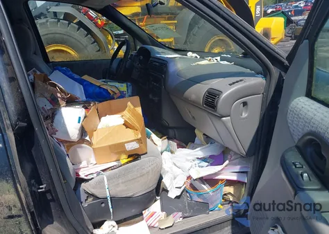 2000 Chevrolet Venture Ls from USA, damaged, VIN 1GNDX03E7YD196258